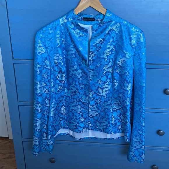 Silk blue jacket - Picture 2 of 6